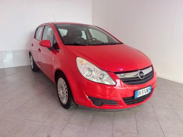 OPEL Corsa 1.2 5 porte Cosmo.