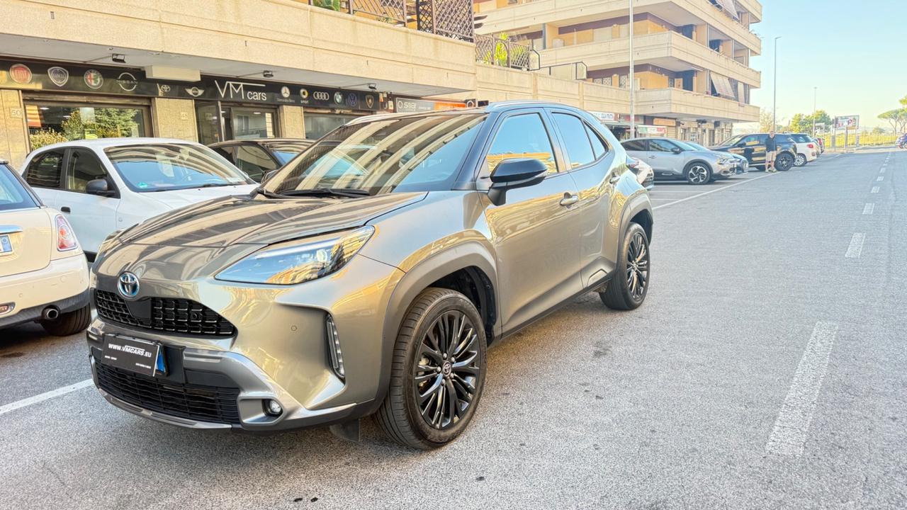 Toyota Yaris Cross 1.5 Hybrid 5p. E-CVT AWD-i Lounge LED NAVI KAMERA CLIMA AUTOMATICO CERCHI 17 PDC