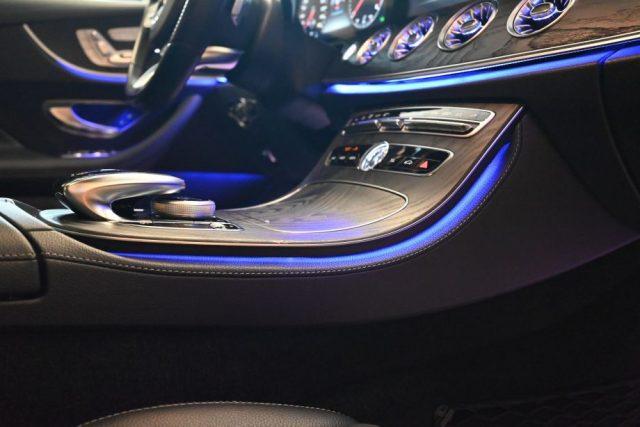 MERCEDES-BENZ E 300 D PREMIUM PLUS AMG AUTO TETTO NAVI 20"CAM 360°FULL
