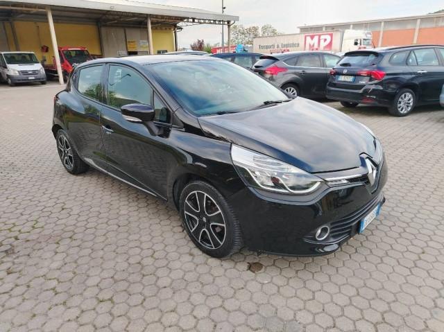 Renault Clio 1.2 Live 75cv