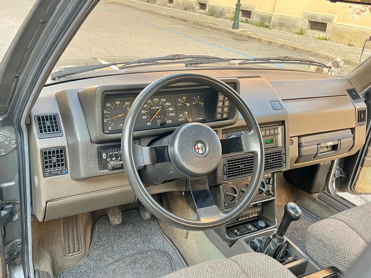 Alfa Romeo 90 2.0 Iniezione