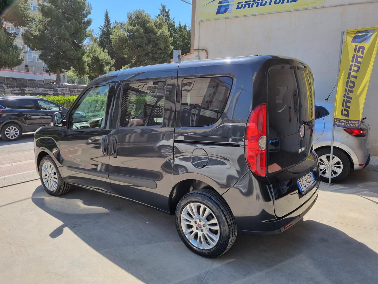 Fiat Doblo 1.6 MJT 16V Emotion 7 POSTI FULL OPTIONAL