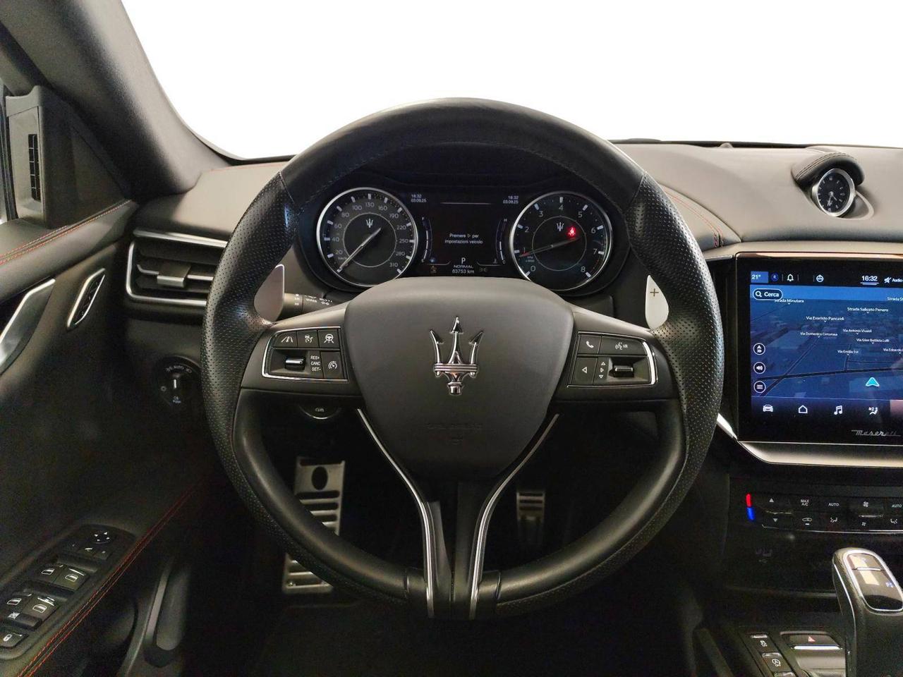 Maserati Ghibli Gransport 330cv