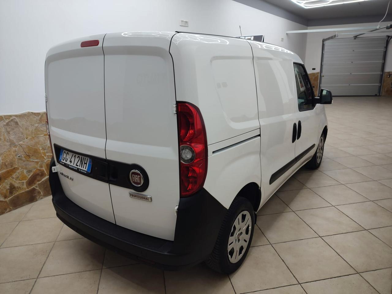 Fiat Doblo 1.6 105 CV 3 POSTI Cargo Trekking