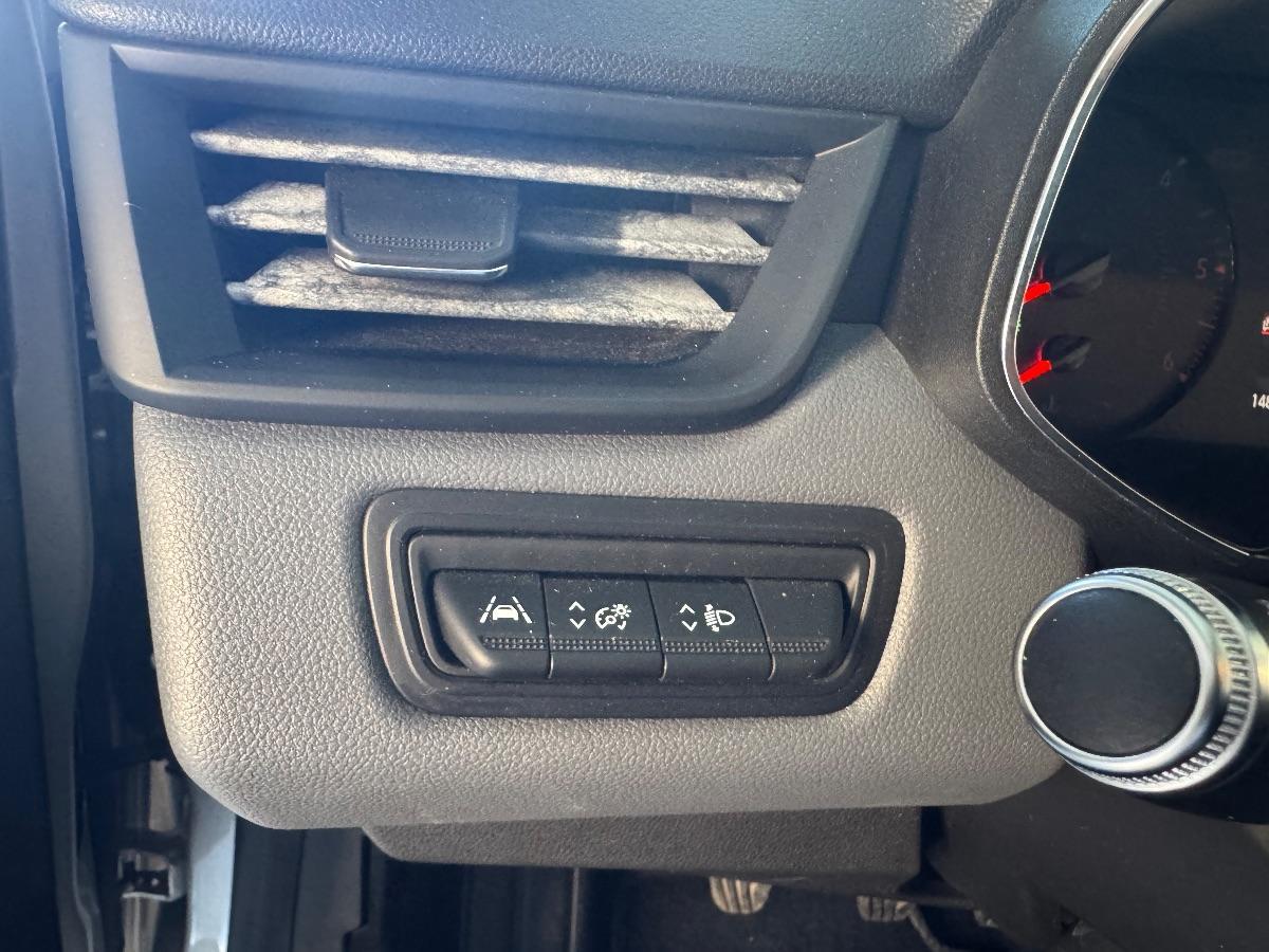 RENAULT CLIO dCi 8V 85CV 5p. Business UNICO PROP/ IVA DEDUCIBILE/ CARPLAY/ NAVIGATORE