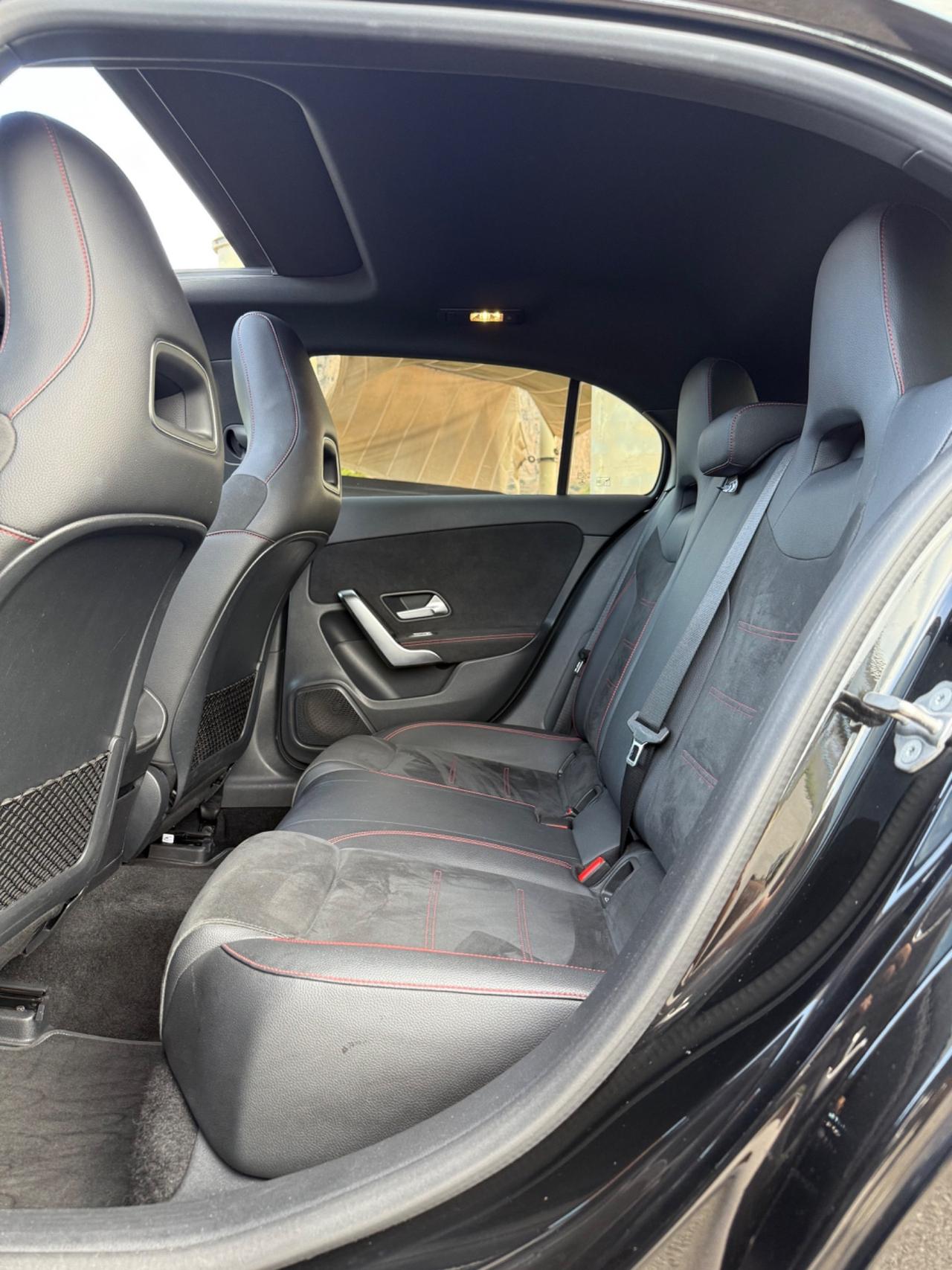 Mercedes-benz A 200 d Automatic Premium
