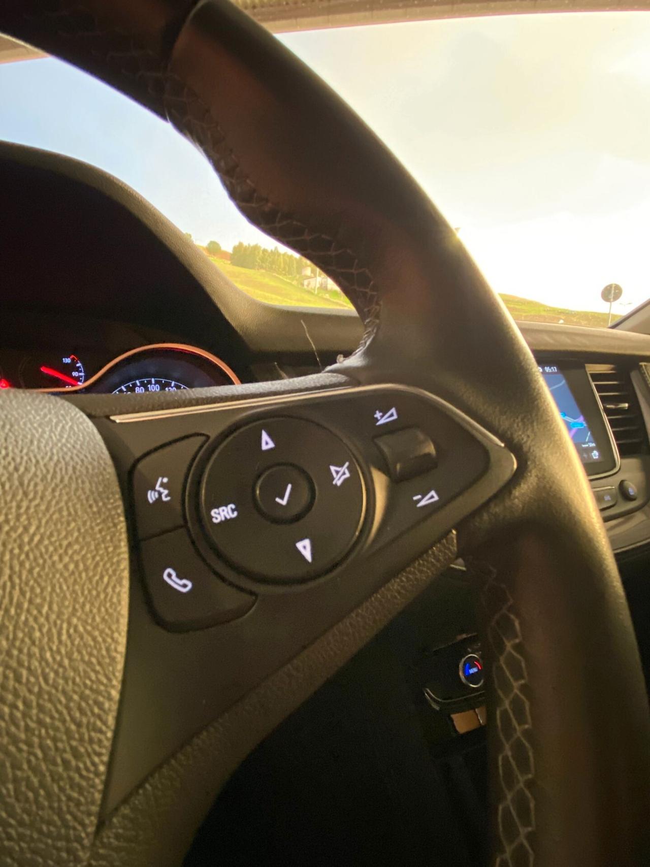 Opel Grandland X 1.5 diesel Ecotec Start&Stop aut. Elegance - 77864 km