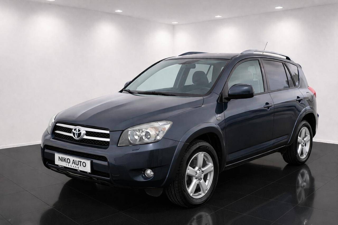 TOYOTA RAV4 2006 2.2 D-4D 177 CV Luxury PELLE NAVI CRUIS DA CONTROLLARE