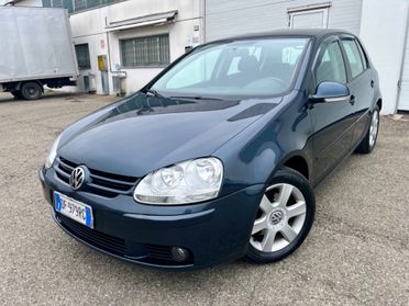 VW Golf 1.6benz 2007 154.000km cinghia e tagliando fatti