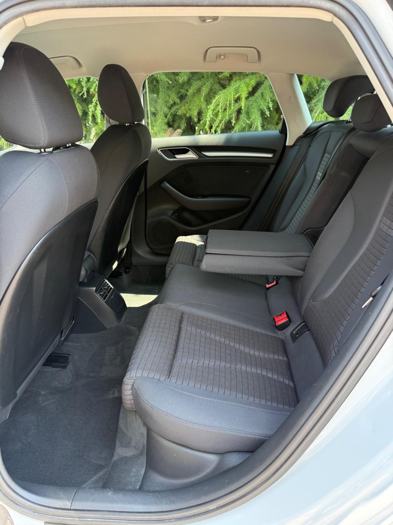 Audi A3 SPB 2.0 TDI 184 CV clean diesel quattro S tronic edition