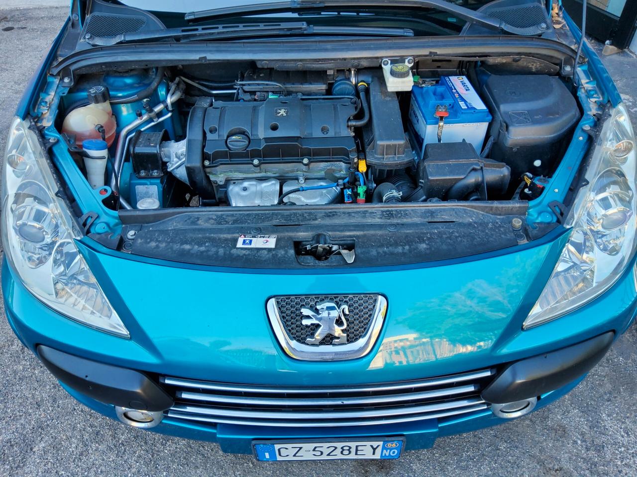 Peugeot 307 1.6 16V CC Tecno