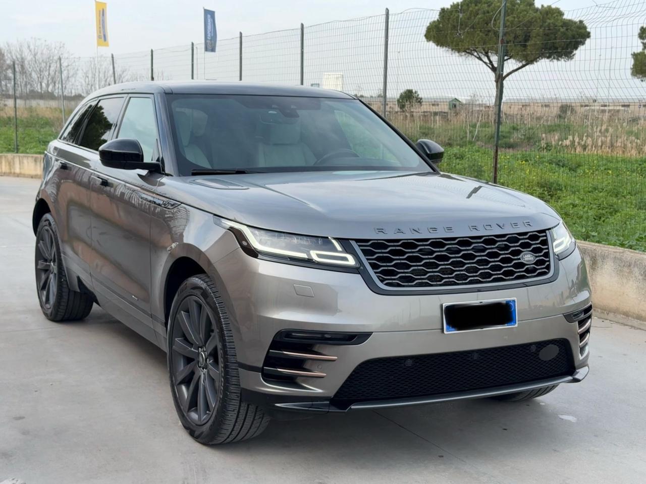 Range Rover Velar 2.0D 240 CV R-Dynamic