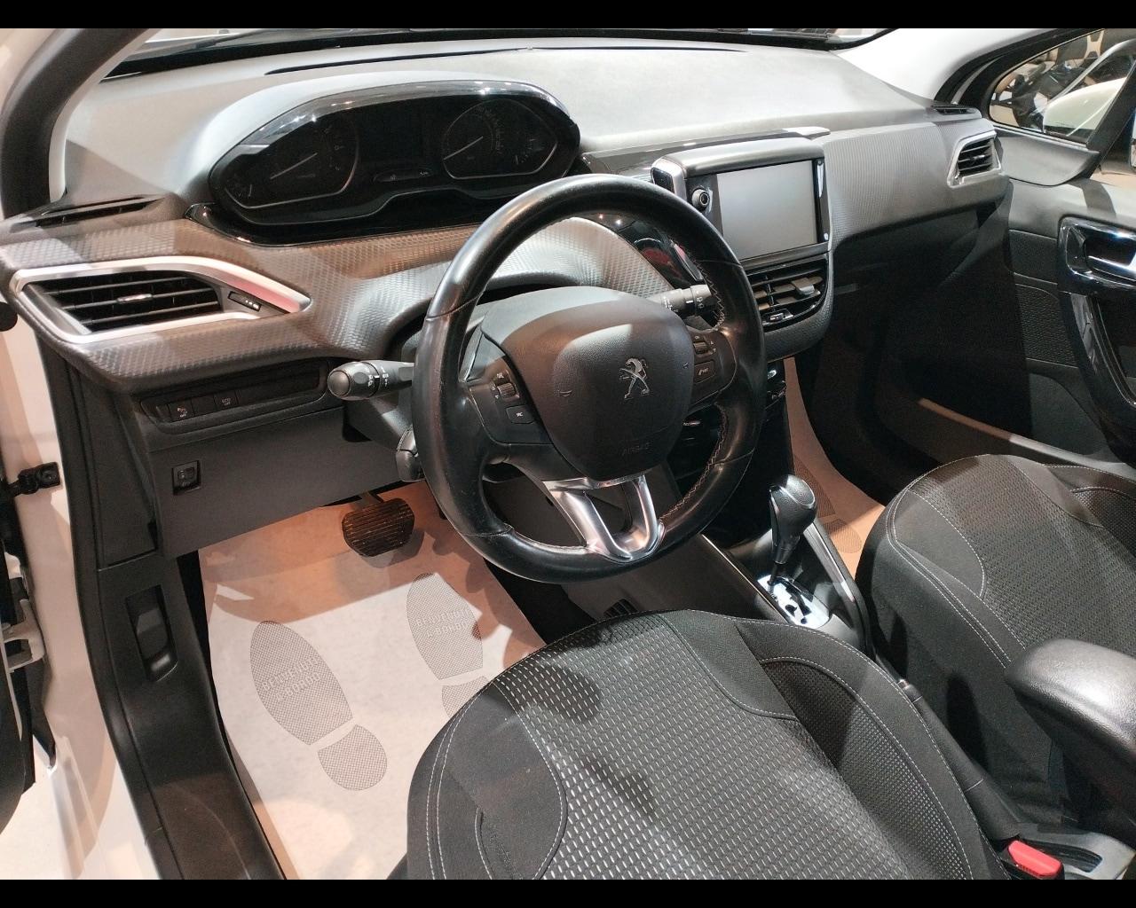 PEUGEOT 208 1° serie PureTech Turbo 110 EAT6 S...