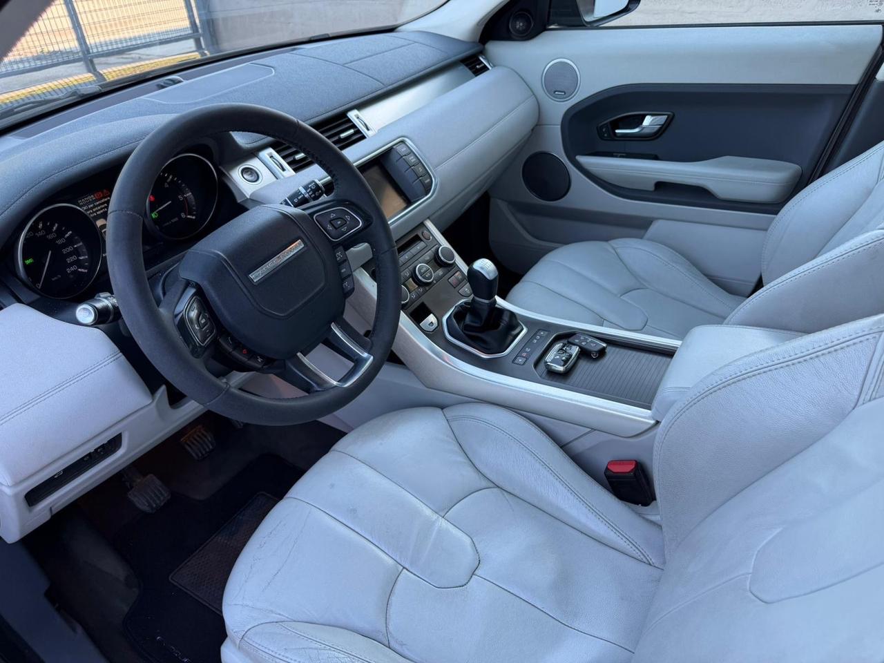 Land Rover Range Evoque 2.2 TD4 Coupé Pure