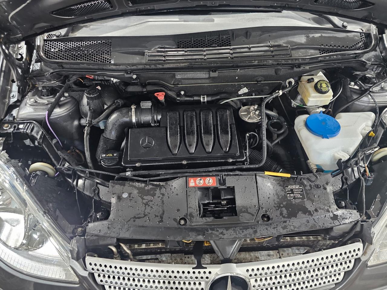 MERCEDES-BENZ CLASSE A180 CDI 110CV AVANTGARDE CAMBIO AUTOMATICO