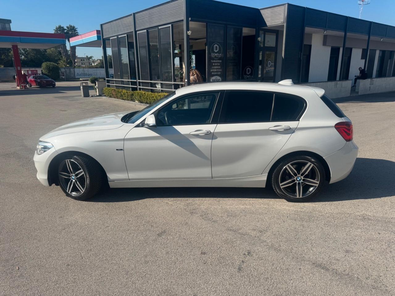 Bmw 118d 5p. Sport Automatico
