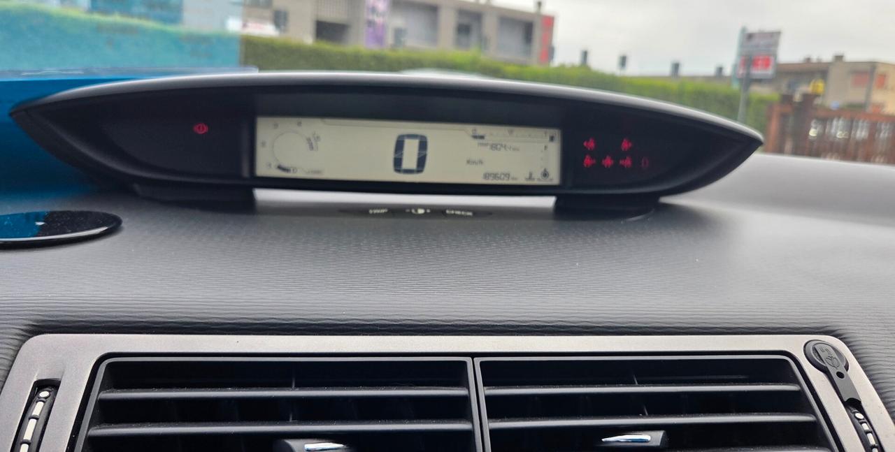 Citroen C4 1.6 HDi 90CV 5 porte