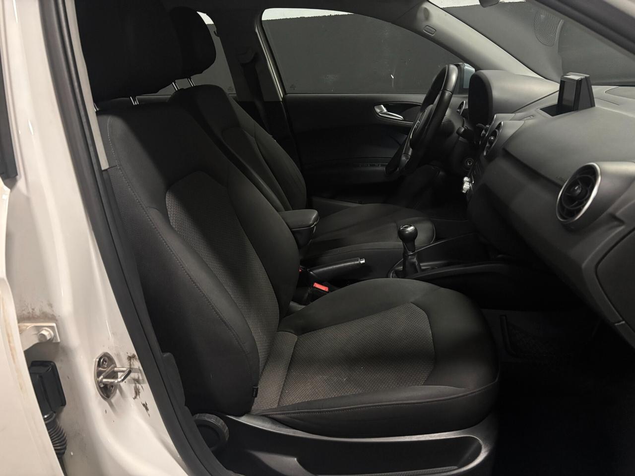 Audi A1 SPB 1.6 TDI S tronic Admired