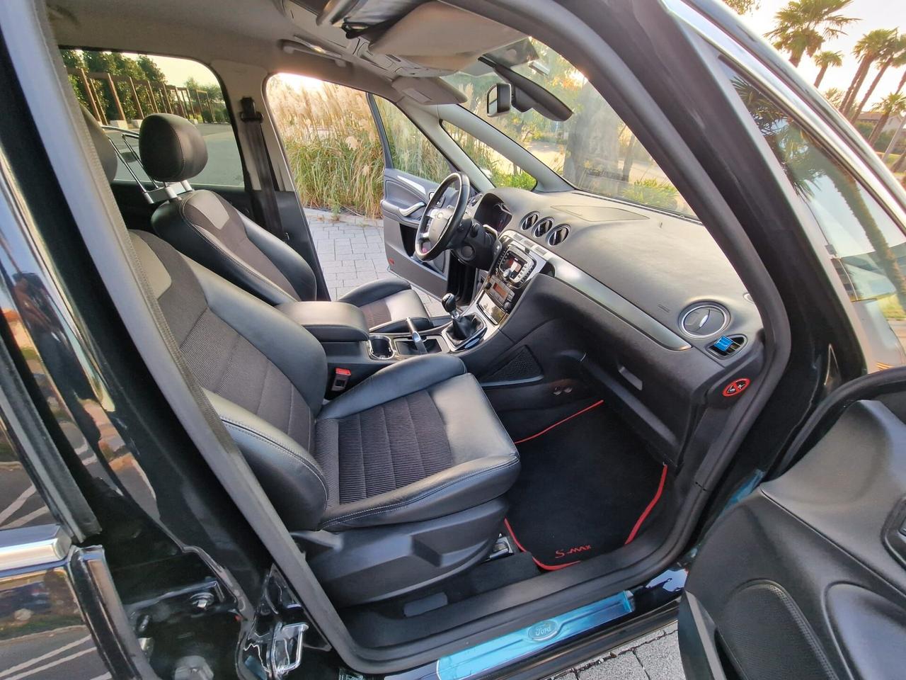 Ford S-Max 2.0 TDCi 163CV New Titanium