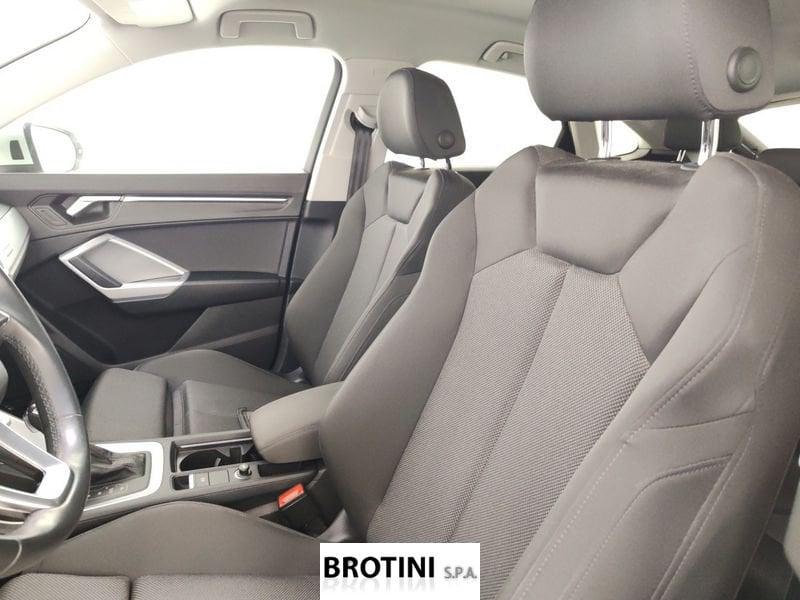 Audi Q3 Sportback 45 TFSI e S tronic Business Plus