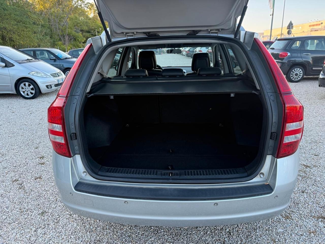 Kia Ceed cee'd Sp. Wag. 1.6 CRDi VGT 115CV EX