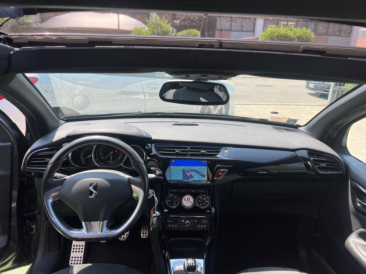 Ds DS3 DS 3 1.2 VTi 82 So Chic