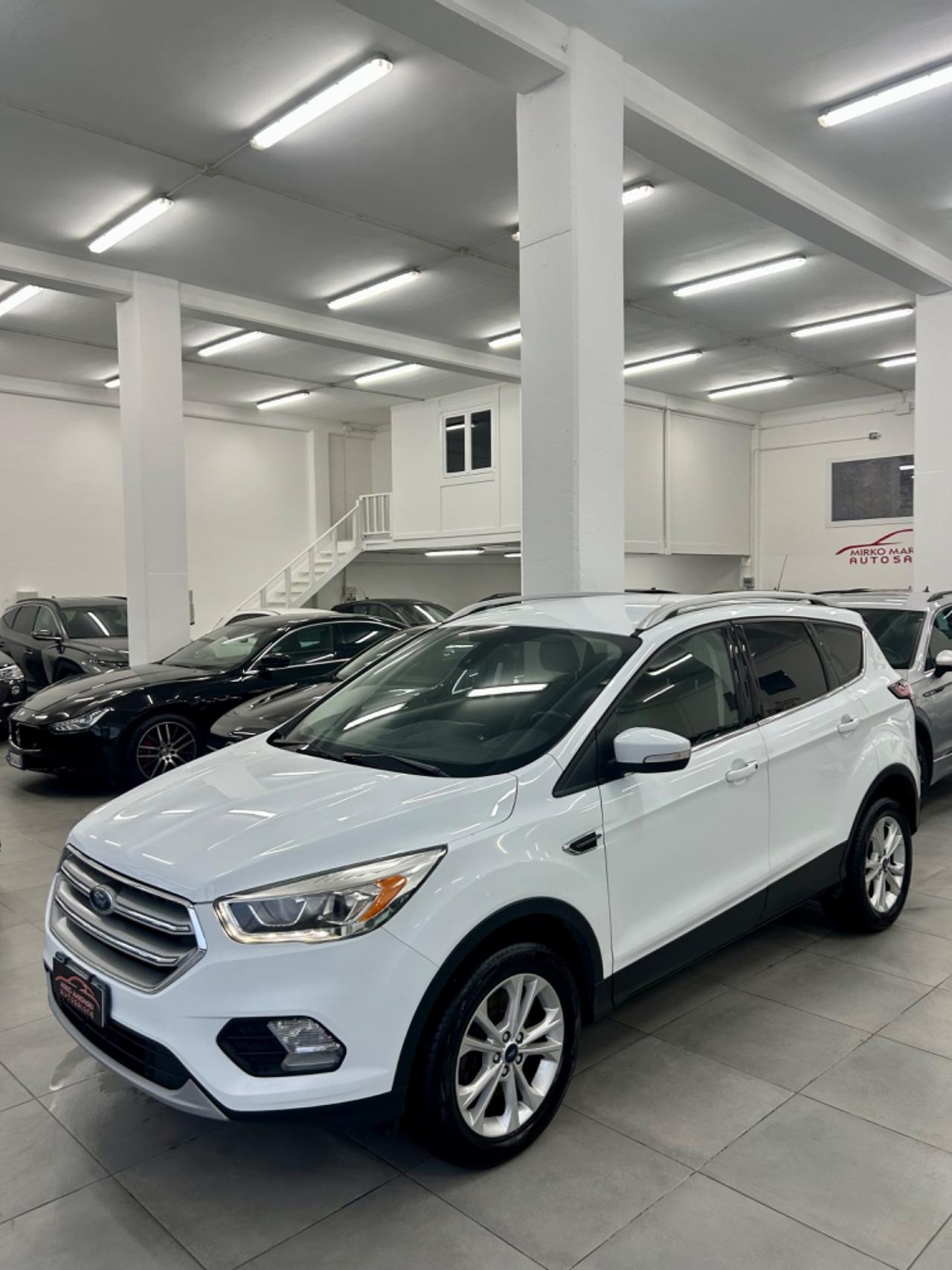 Ford Kuga 2.0 TDCI 150 CV S&S 4WD FINANZIABILE