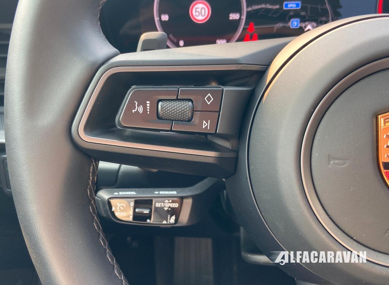 Porsche 911 992.2 Carrera KM 0