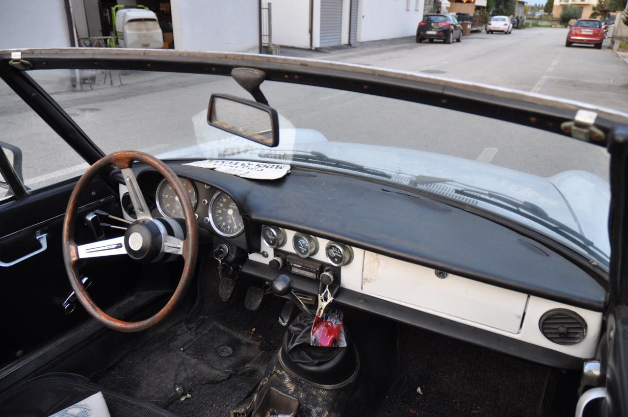 Alfa Romeo Spider Duetto 1.3