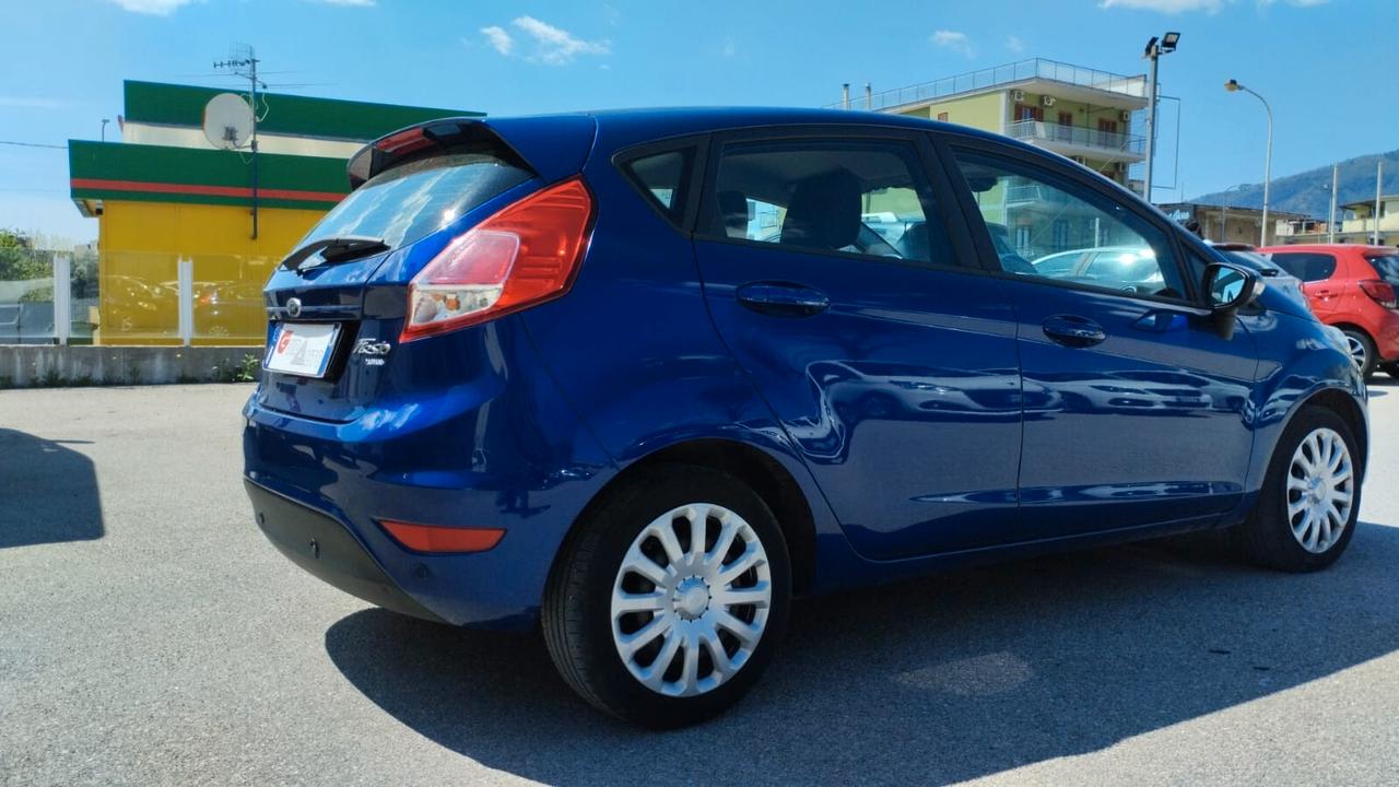 Ford Fiesta Plus 1.5 TDCi 75CV 5 porte