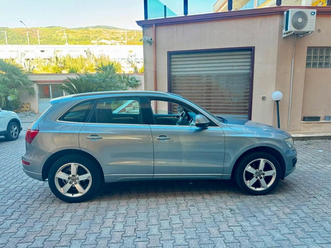 Audi Q5 2.0 tdi quattro 170cv E5