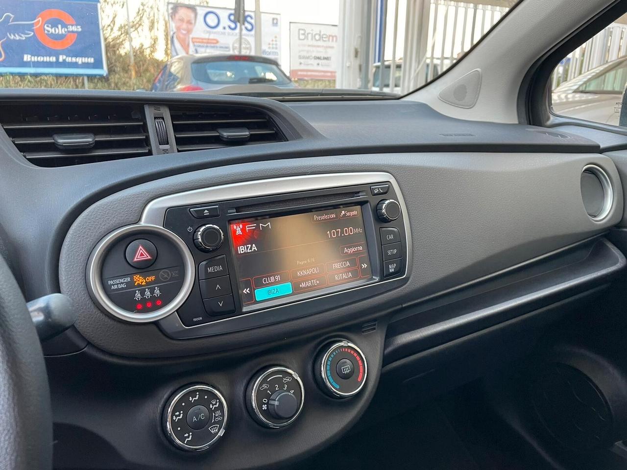 Toyota Yaris 1.4 D-4D 5 porte Lounge navi