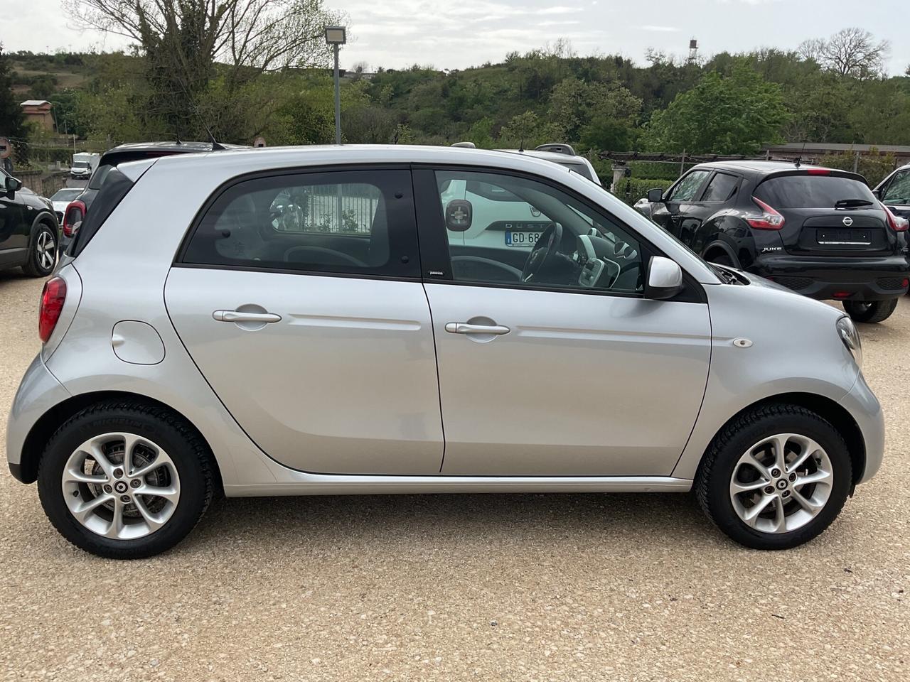 Smart ForFour 70 1.0 Passion