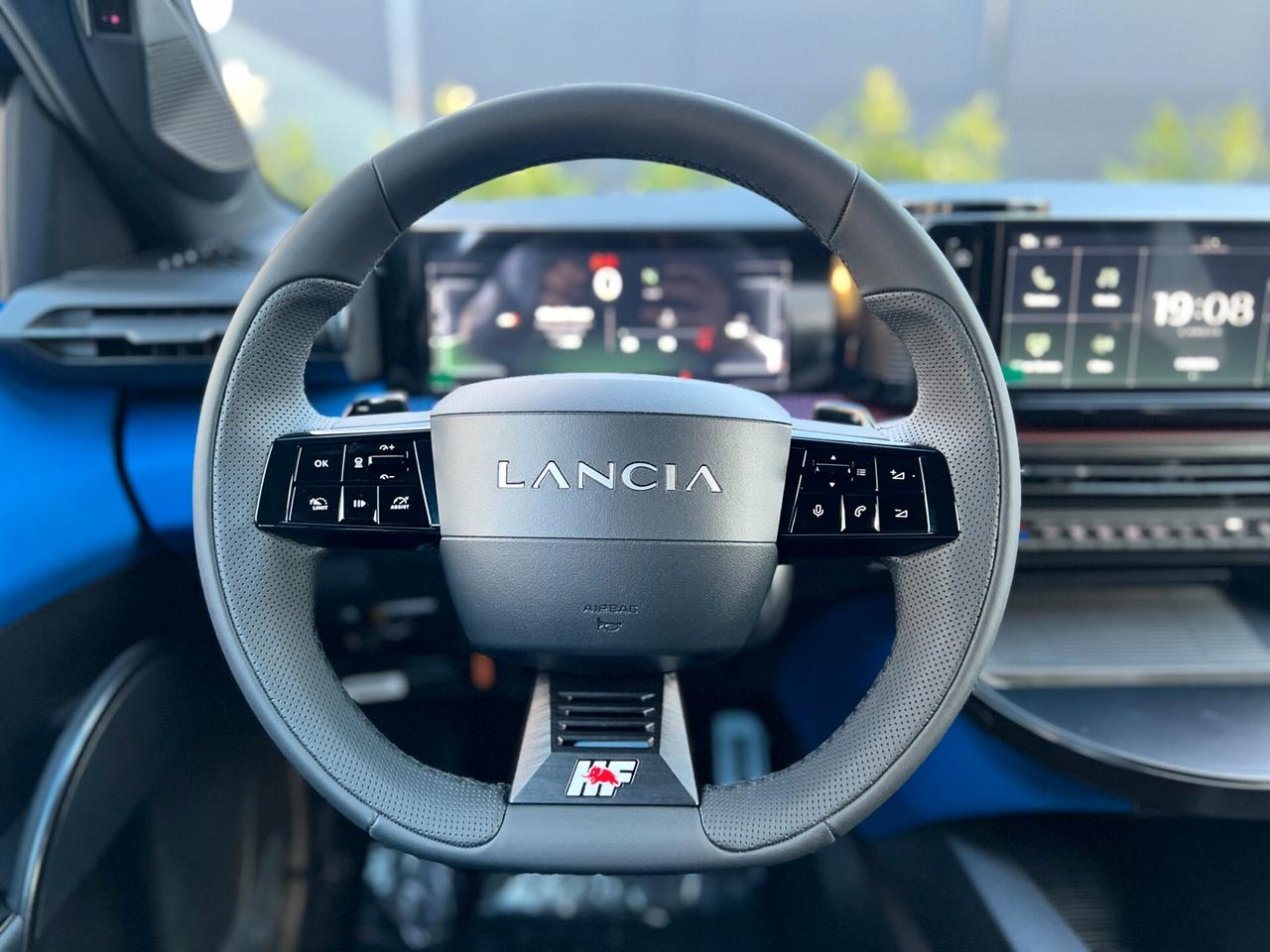 Lancia Ypsilon Hybrid 1.2 110 CV e-DCT HF NUOVA