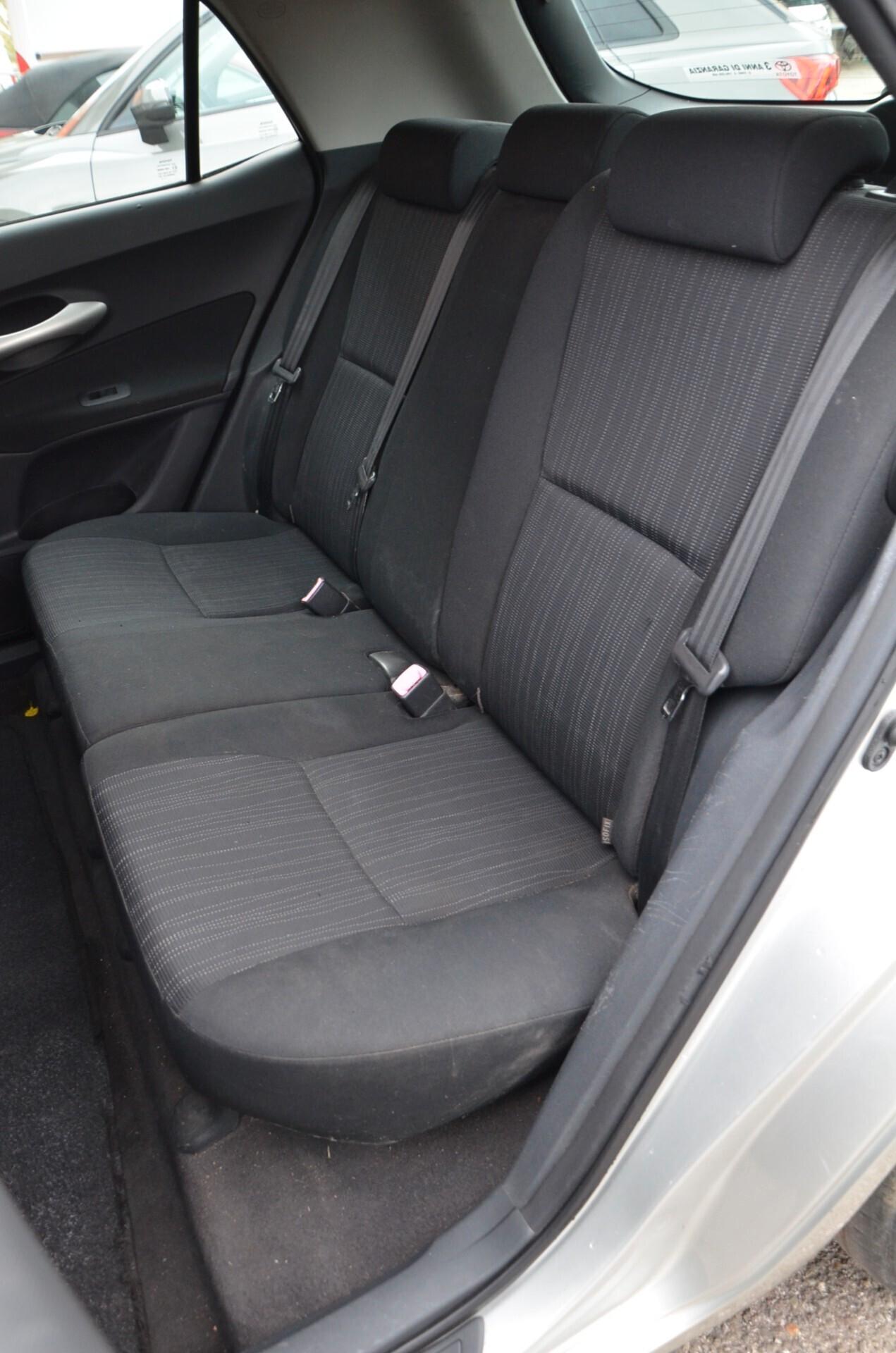 Toyota Auris 2.0 D-4D 5 porte Sol