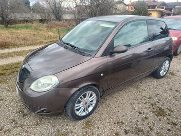 Lancia Ypsilon 1.2 Versus km 140000
