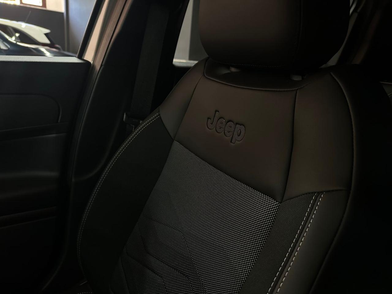 Jeep Avenger 1.2 Turbo Summit 2025 #10949