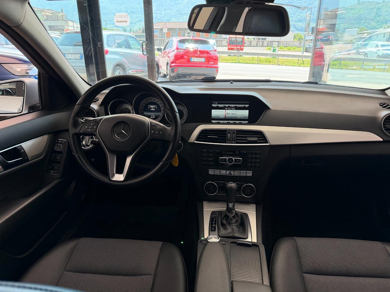 Mercedes-Benz C 220 NB. descrizione