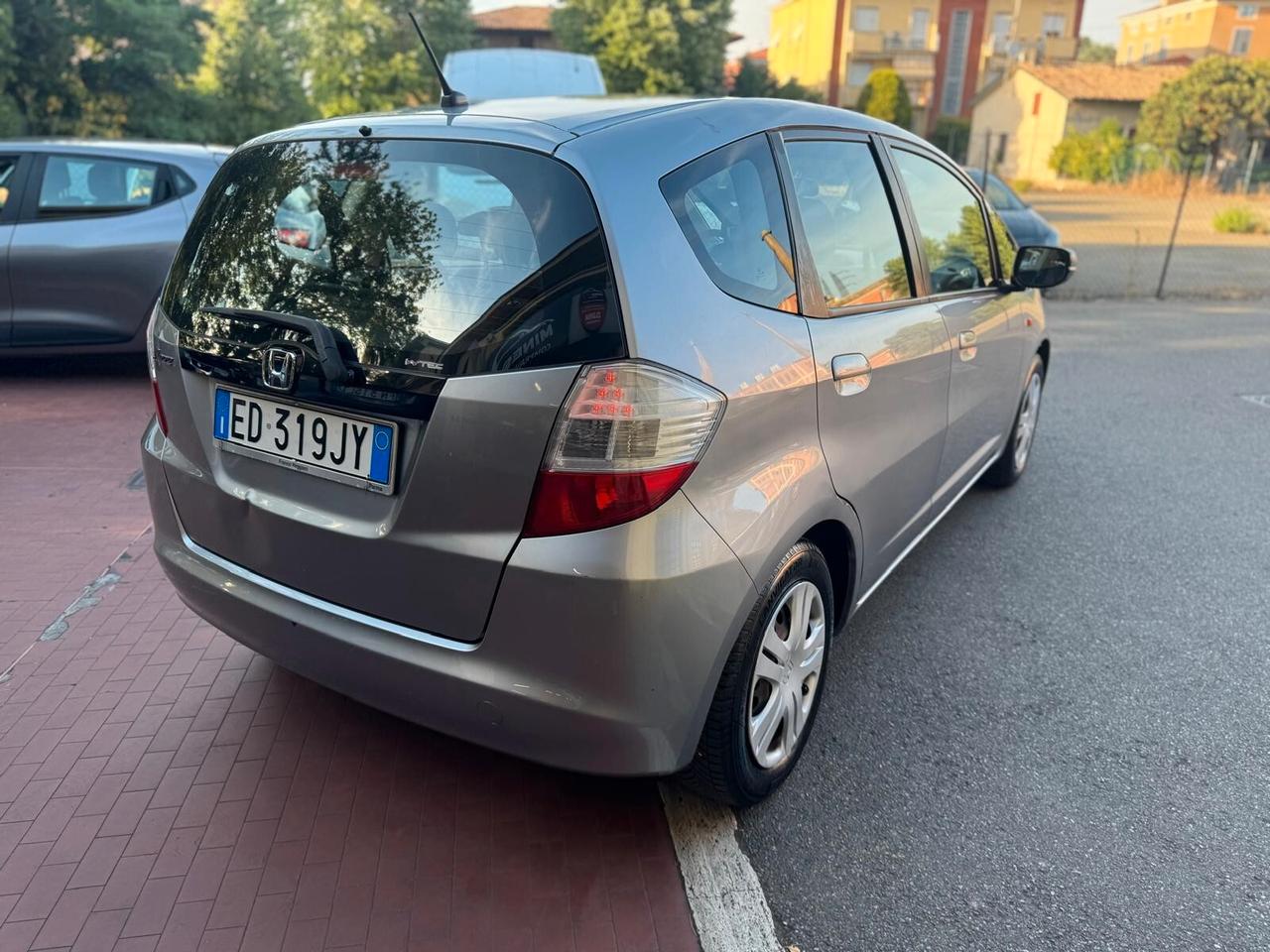 Honda Jazz 2010 1.2 BENZ/METANO OK NEOPAT