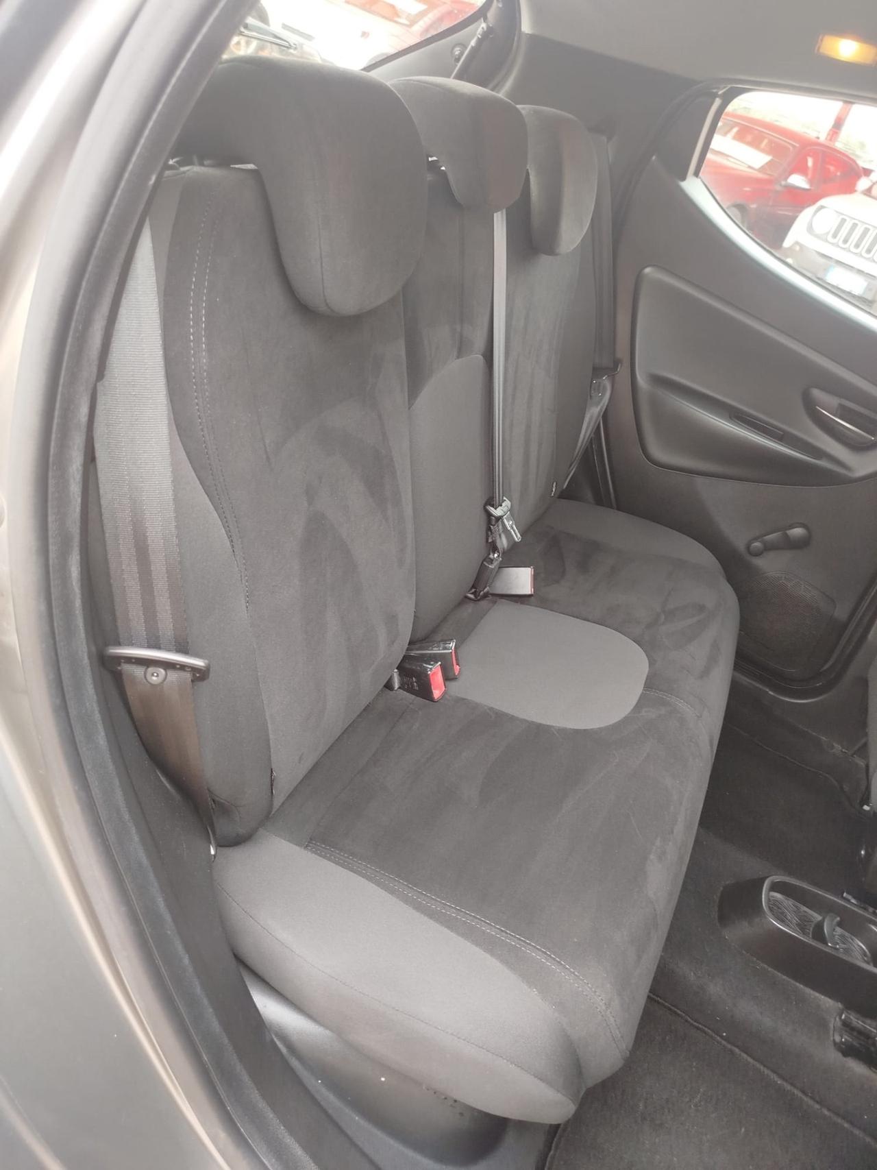 Lancia Ypsilon 1.2 69 CV 5 porte GPL Ecochic Gold