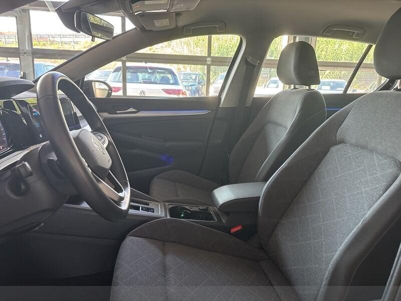 Volkswagen Golf 8 2.0 TDI SCR LIFE DSG 115 CV