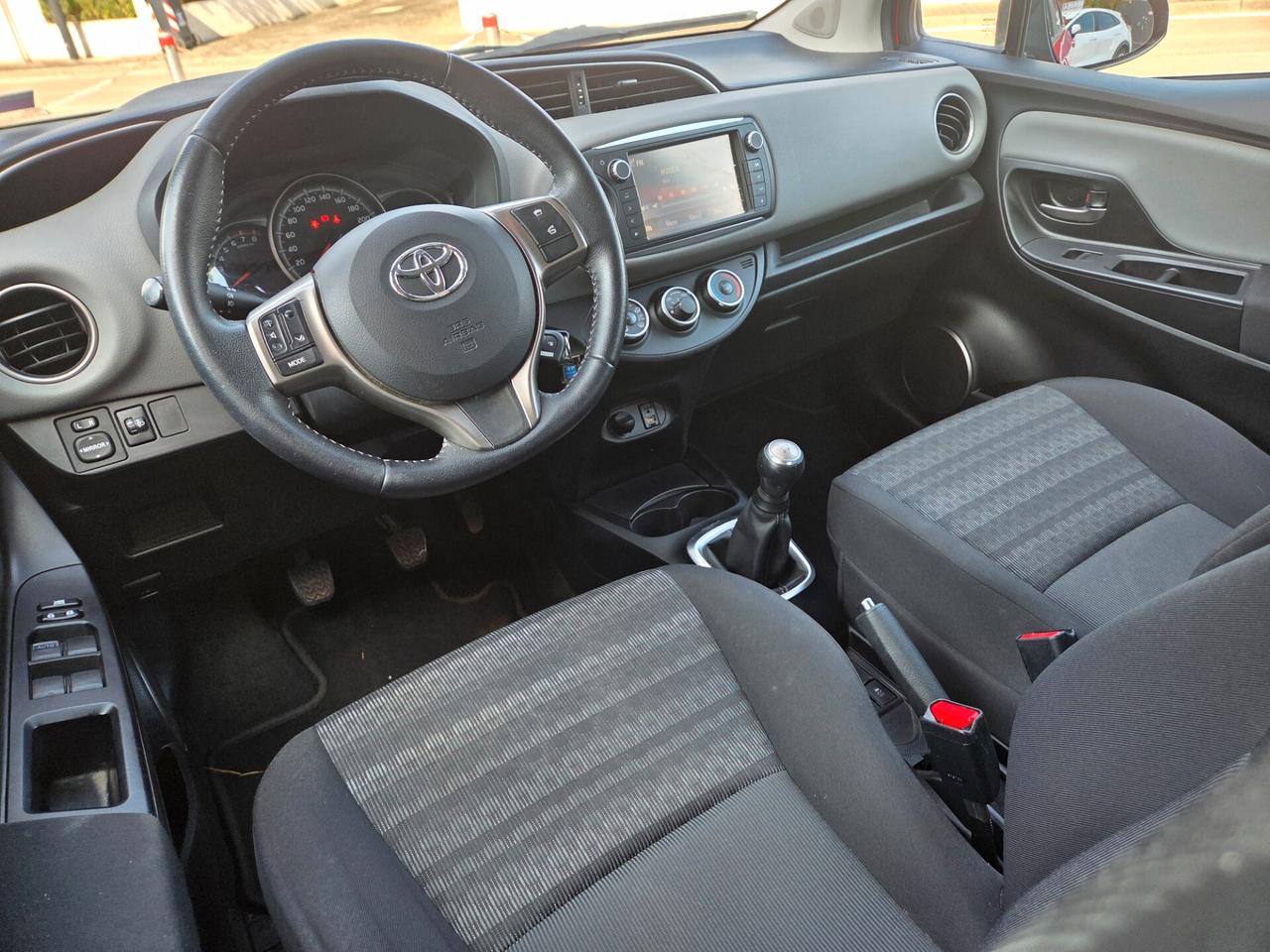Toyota Yaris - 2016