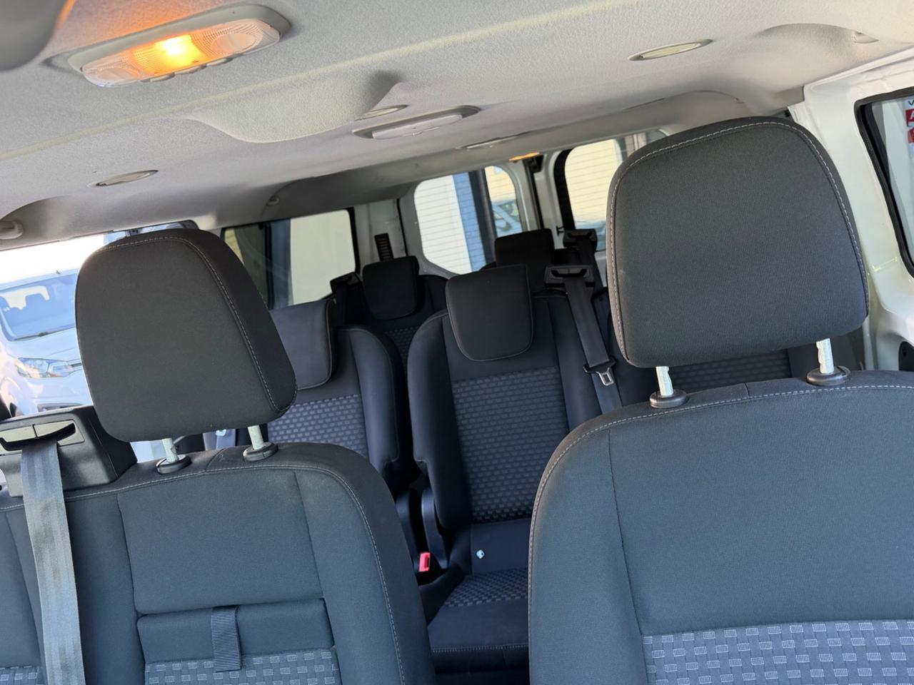 Ford Transit Custom 9 Posti passo lungo 320 2.0 TDCi 130 aut. PL Furgone Trend