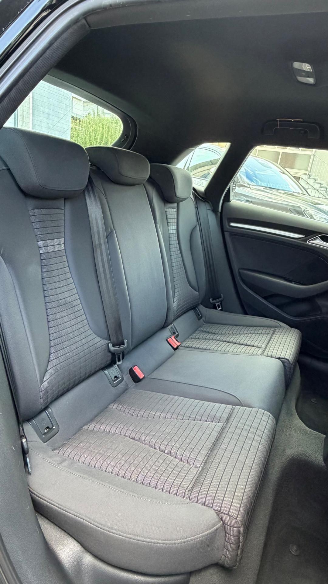 Audi A3 SPB 1.6 TDI clean diesel quattro edition
