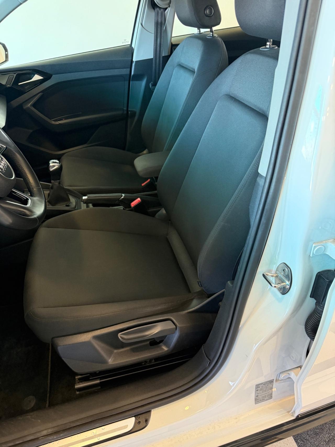 Audi A1 Allstreet 25 TFSI