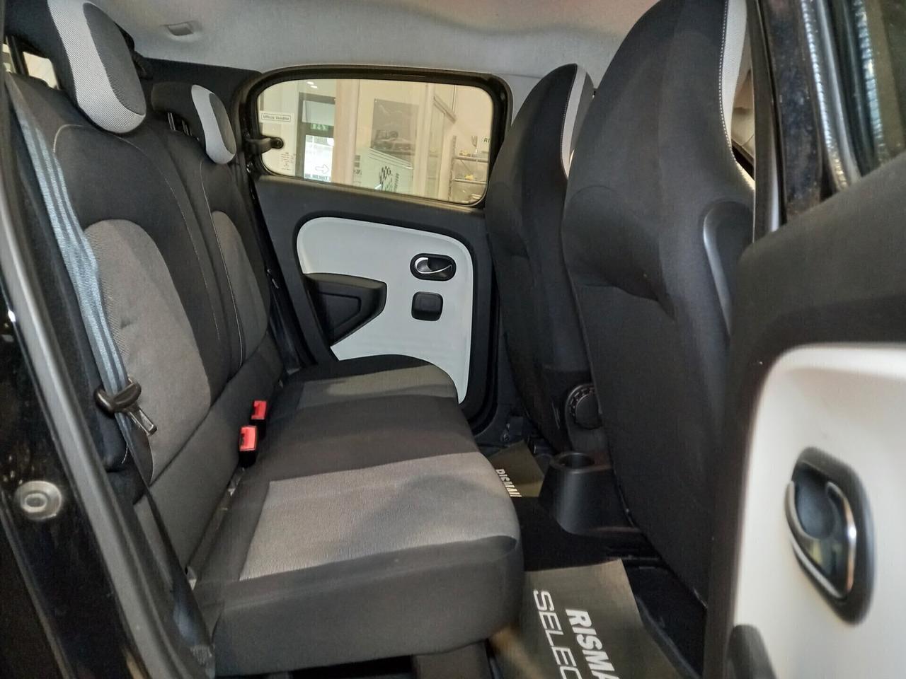 Renault Twingo 1.0 90.000 KM 5 porte