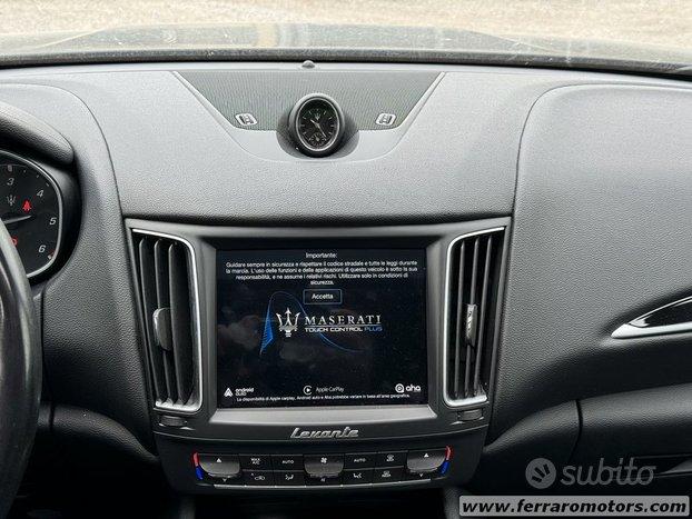 MASERATI Levante Gransport solo 85000km tetto pano iva esposta