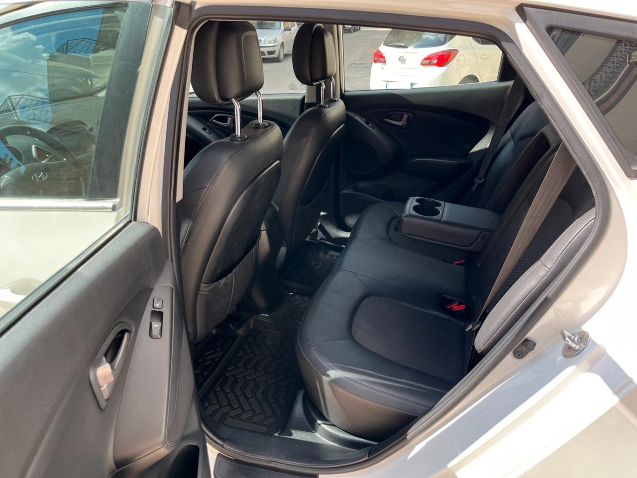Hyundai iX35 1.7 CRDi 2WD Xpossible
