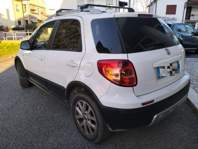 FIAT Sedici 1.6 16V 4x4 Emotion