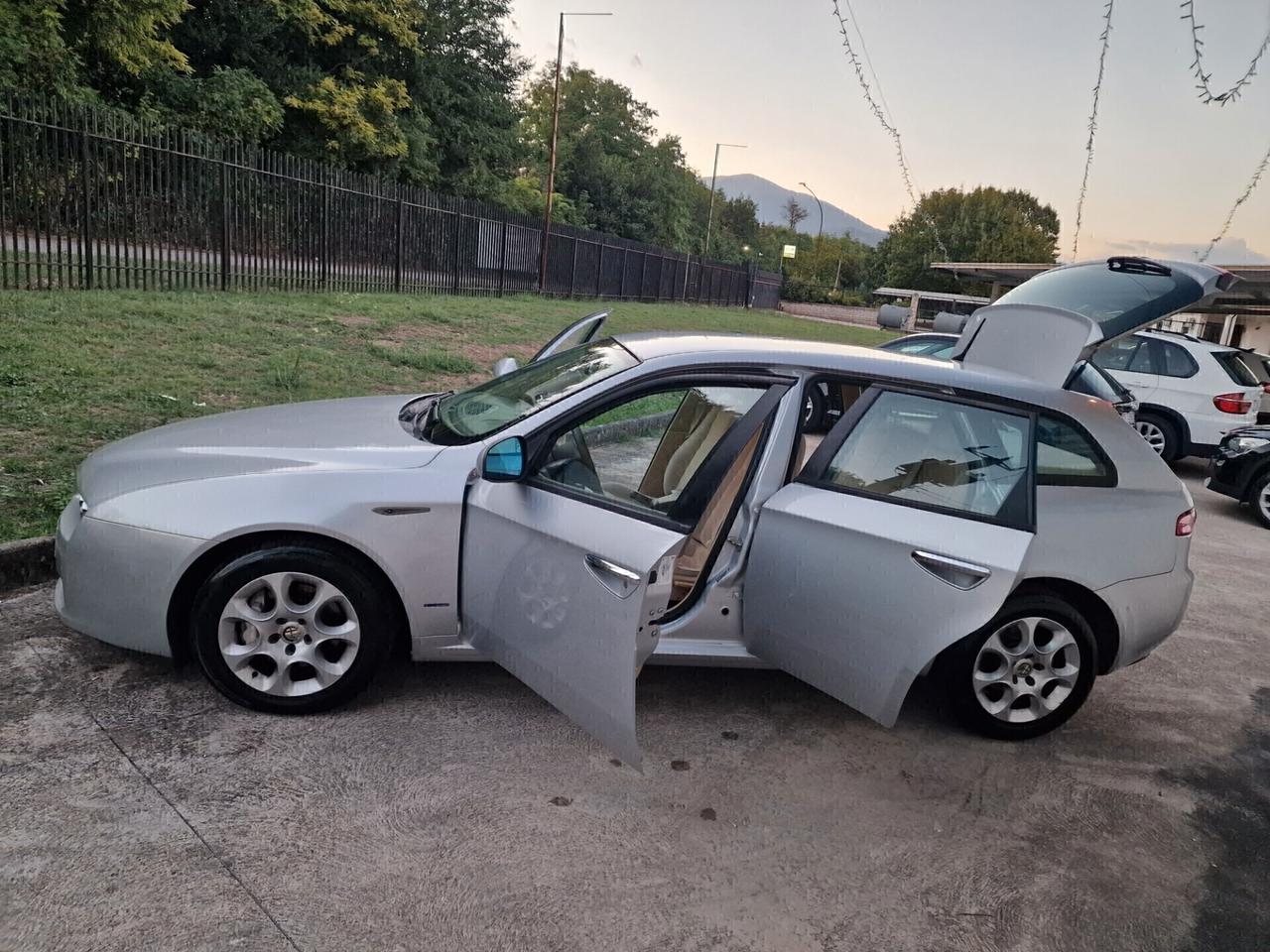 Alfa Romeo 159 1.9 JTDm 150CV Sportwagon Progression